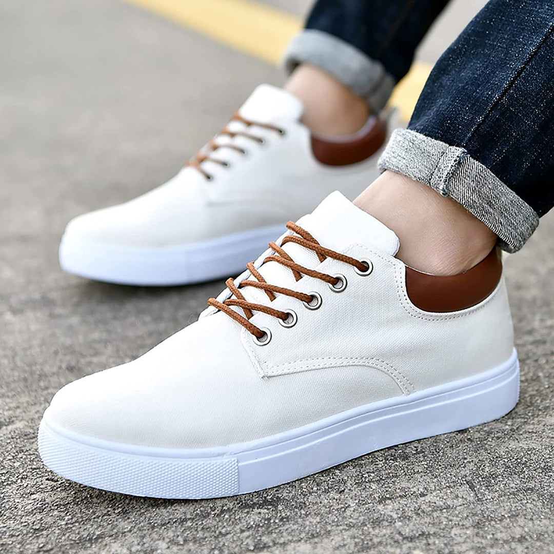 Comfortable men's sneakers with a supportive cushioned platform and classic lace-up style.