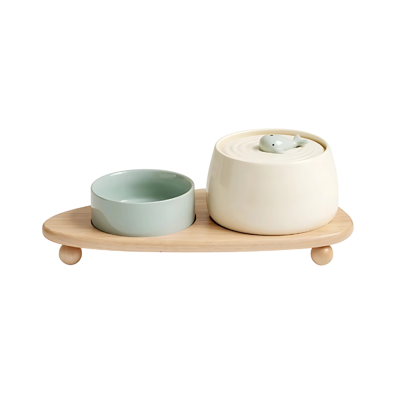 Beige Siporia ceramic pet water fountain with continuous filtered water flow for cats & dogs. Automatic & quiet.