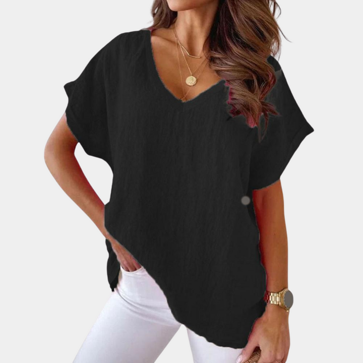 Versatile women's short sleeve tee, a comfortable and elegant top for daily wear and a classic fit.