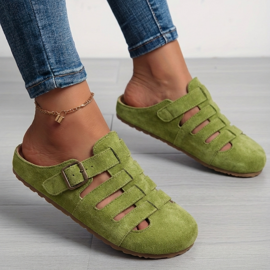 Versatile women's casual mule sandals, offering slip-on comfort for summer and everyday footwear.