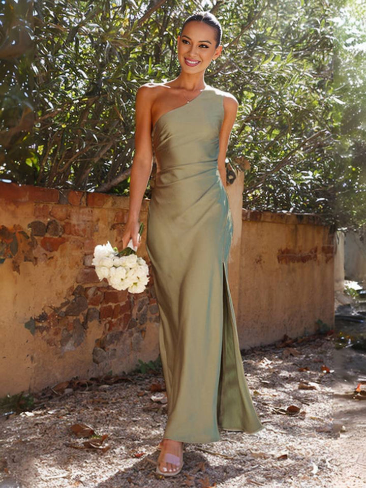 One-shoulder bridesmaid dress with a side slit, perfect for elegant evening events.