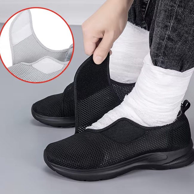 Women's extra wide black diabetic shoes for enhanced comfort & foot support. Ideal for sensitive feet.