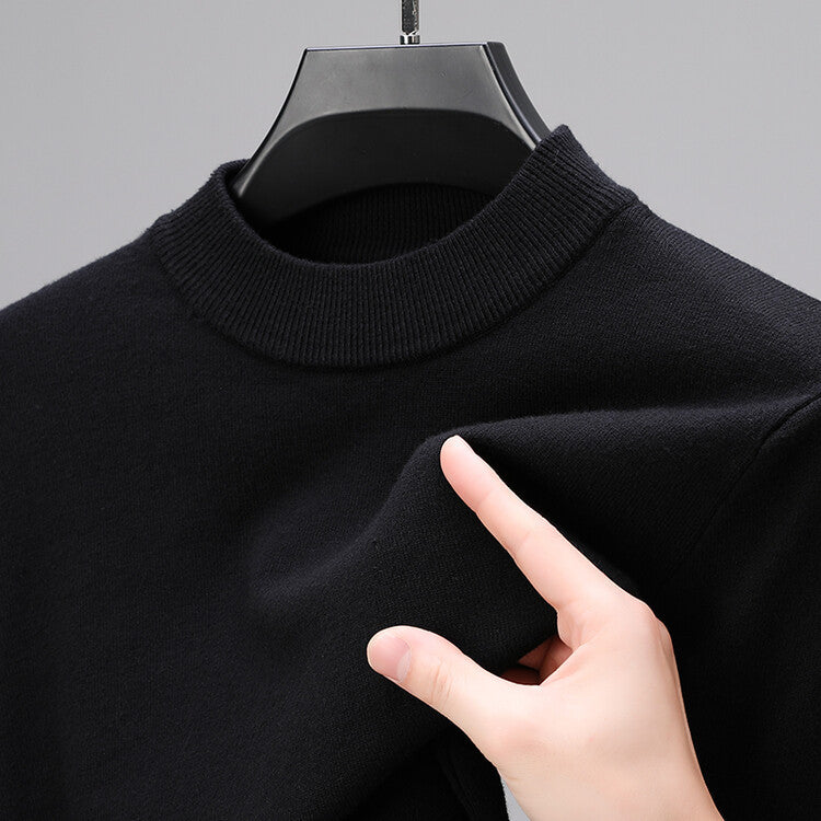 Versatile men's fashion pullover, tailored fit. Elegant long sleeve sweater for a comfortable and sophisticated look.