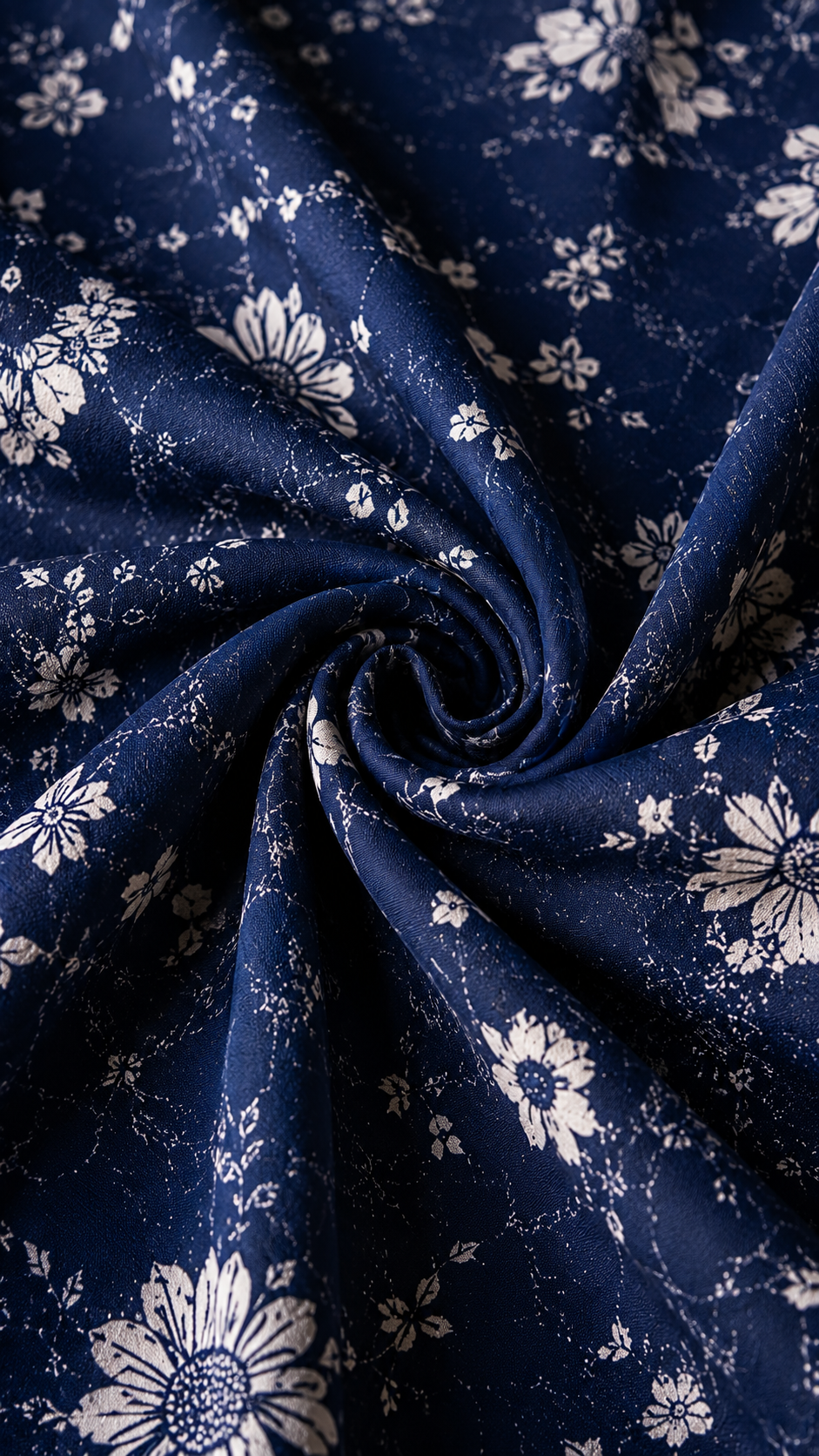 Graceful women's floral maxi dress with a flowy design, an ideal choice for elegant summer fashion.