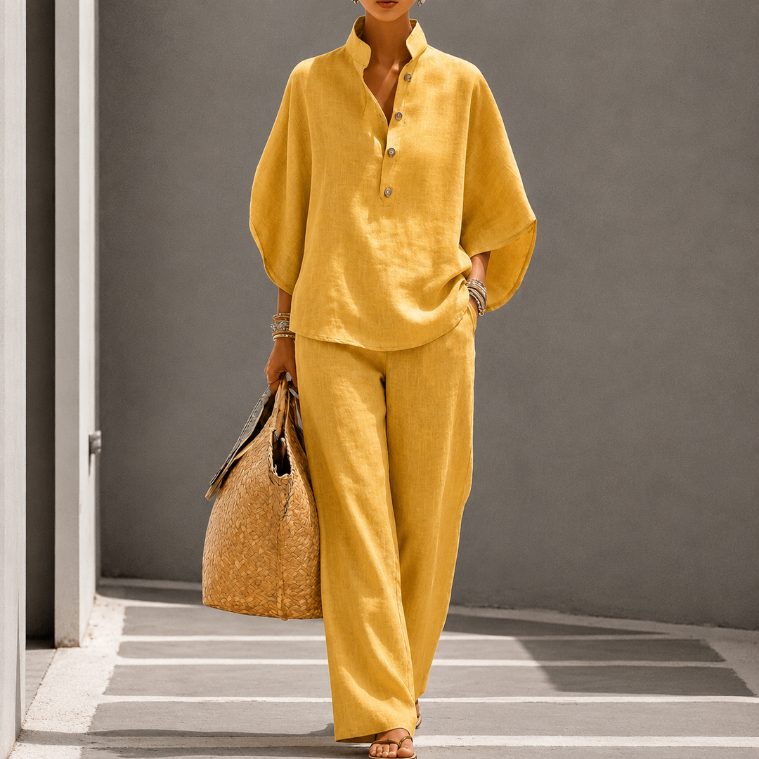 Lightweight women's two-piece wide-leg trouser set, an elegant and comfortable choice for summer travel outfits.