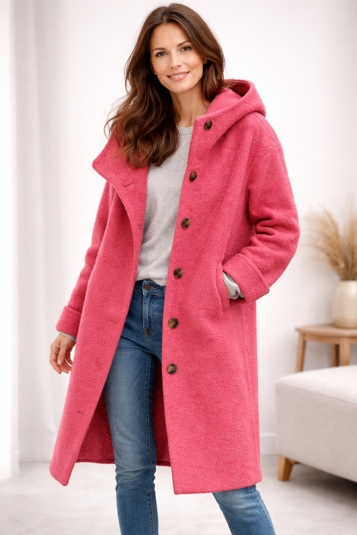Women's elegant transitional coat, ideal for autumn & winter outerwear. Relaxed fit, long-sleeve, chic button design.