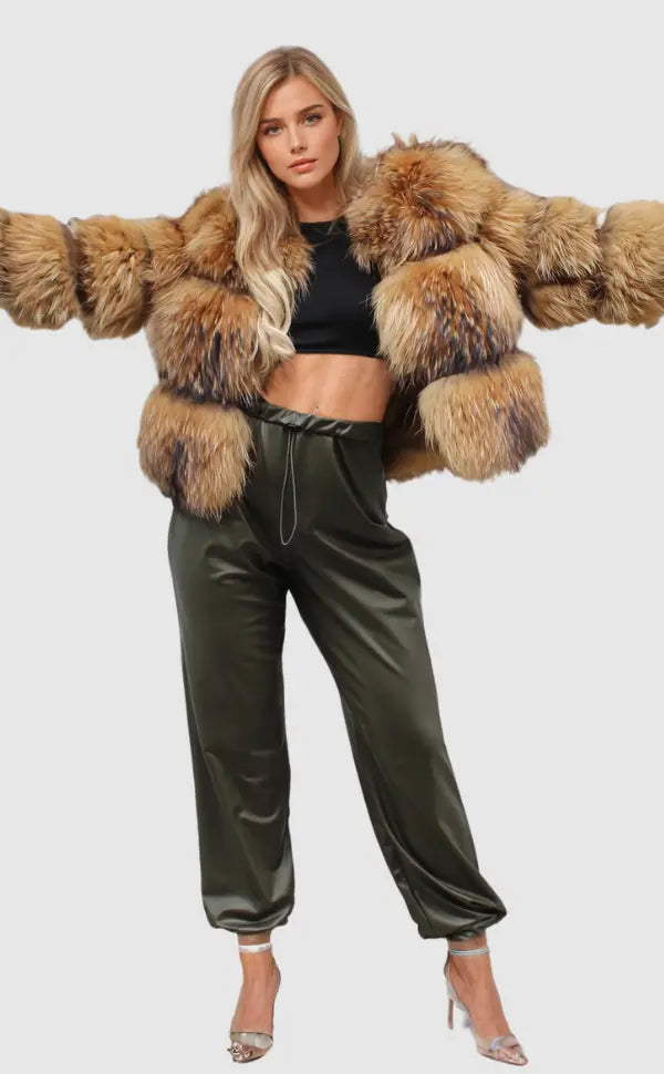 Warm women's voluminous winter coat for elegant autumn & cold weather. Chic, cozy, and versatile outerwear.