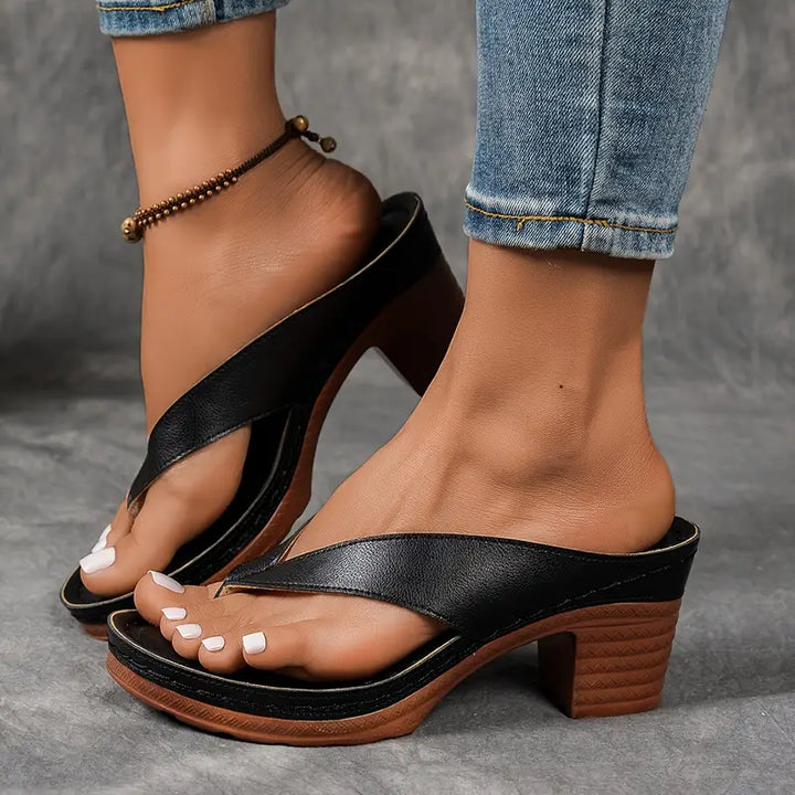 Comfortable women's heeled sandals, perfect for long wear, combining fashion and function for ladies.