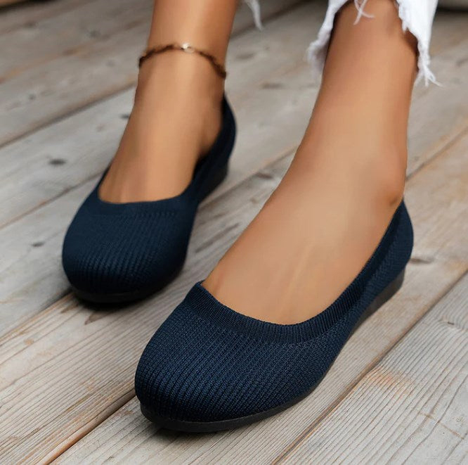 Durable women's orthopedic ballerina shoes with non-slip sole, ensuring stability and comfort.