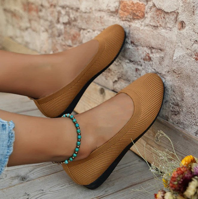 Fashionable women's slip-on ballet shoes, blending orthopedic comfort with an elegant, versatile design.