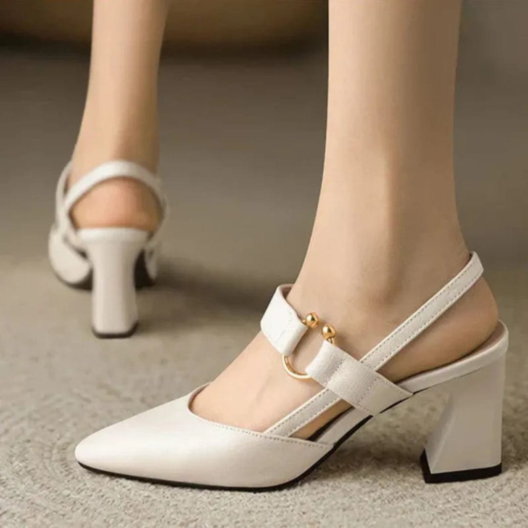 Women's slingback heels: pointed toe, gold detail, & orthopaedic comfort for versatile dress shoes.