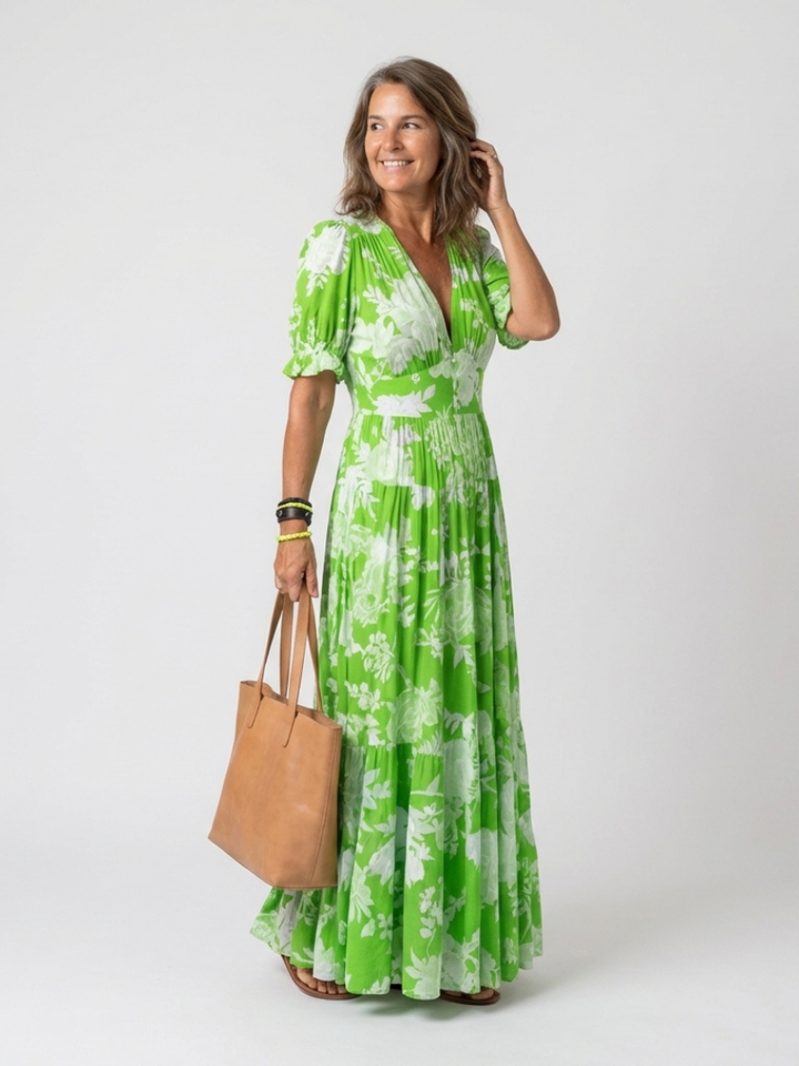 Women's casual floral midi dress. V-neck, short sleeves, and relaxed fit make it perfect for summer fashion.
