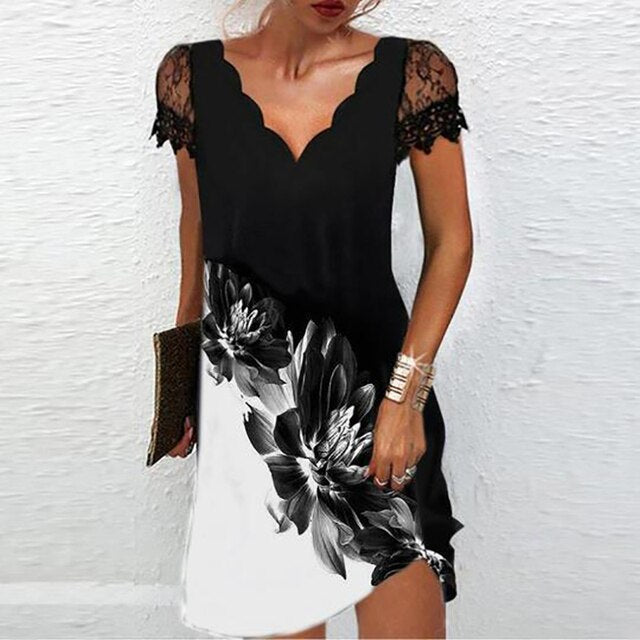 Chic women's cocktail dress, an elegant party dress with exquisite crystal-like crystalli details.