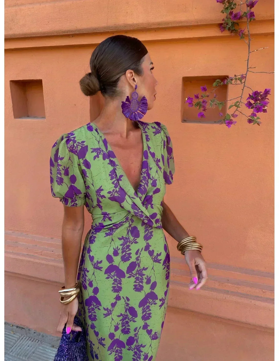 Stylish short sleeve floral maxi dress for women. Elegant wrap V-neck design, perfect for spring and summer fashion.