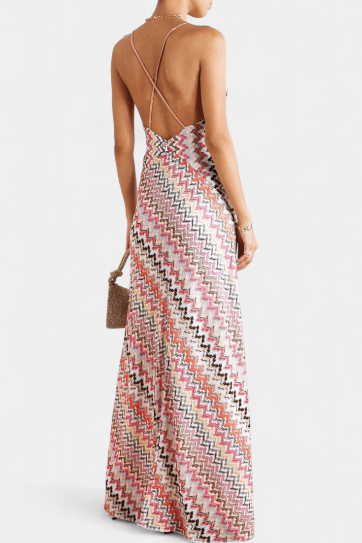 Chic women's shimmering maxi dress for effortless summer fashion, ideal for elegant parties and resort wear.