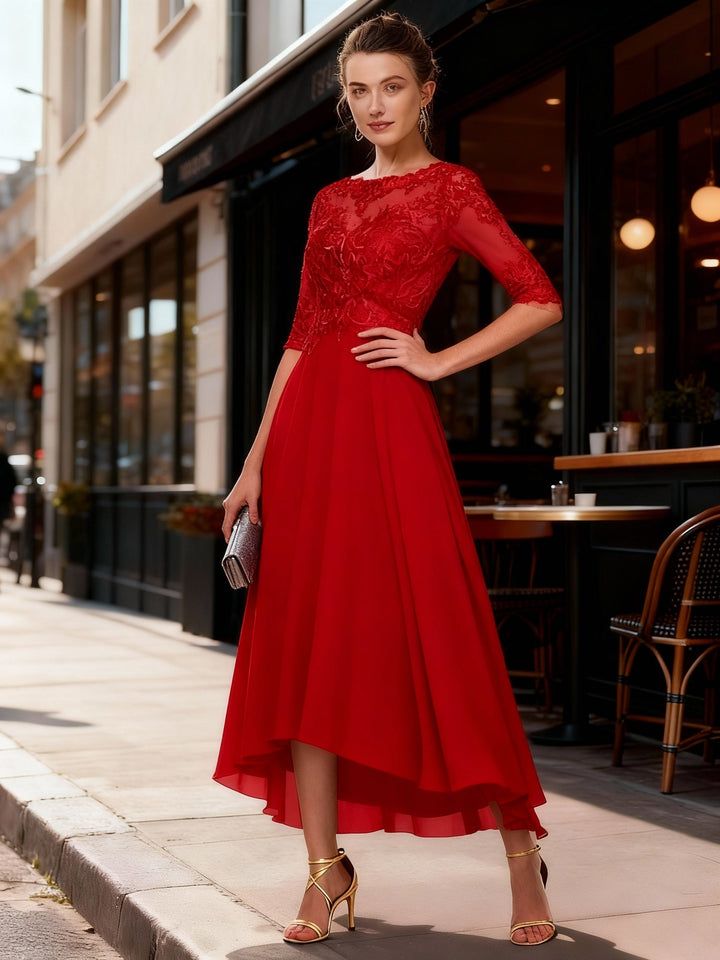 Bridesmaid or wedding guest: elegant women's maxi evening dress, perfect for formal events.
