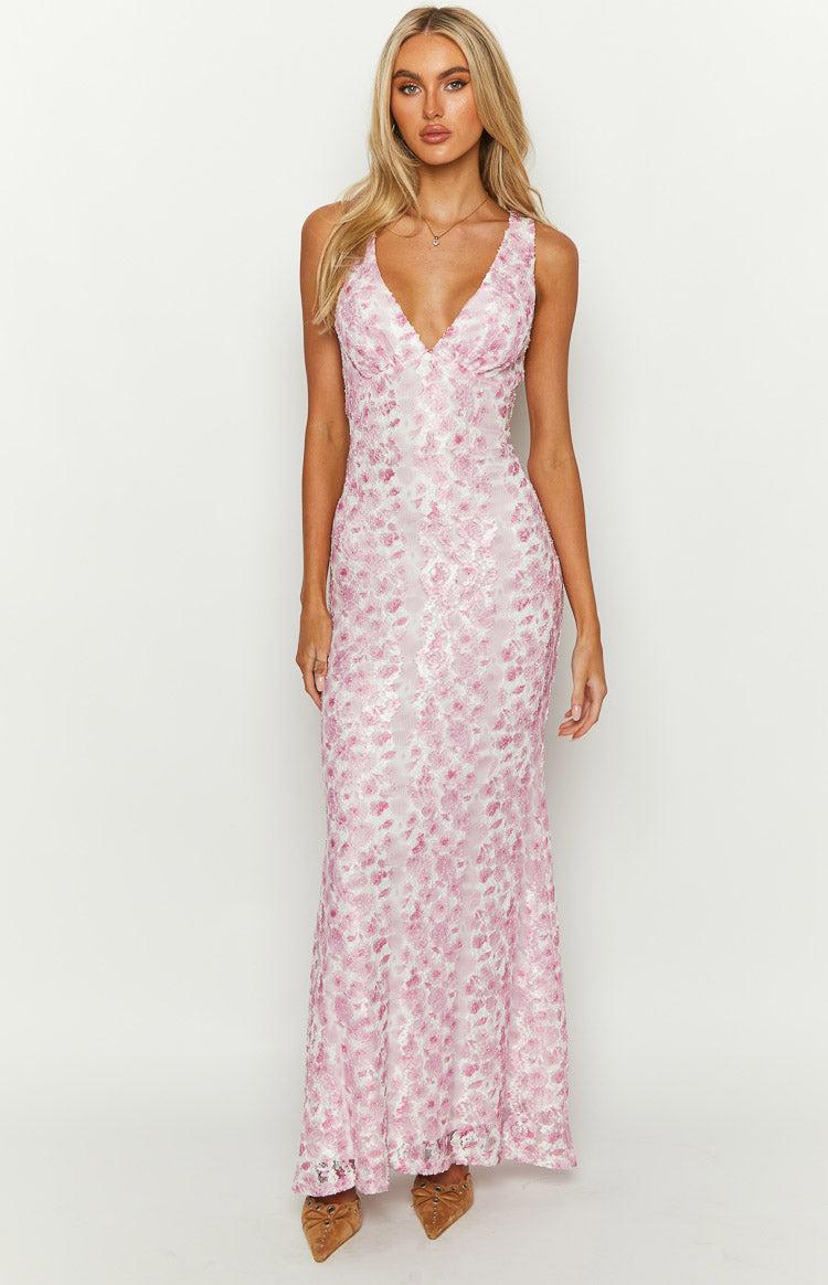 Romantic pink lace maxi dress for women, a flowing evening gown ideal for formal parties.