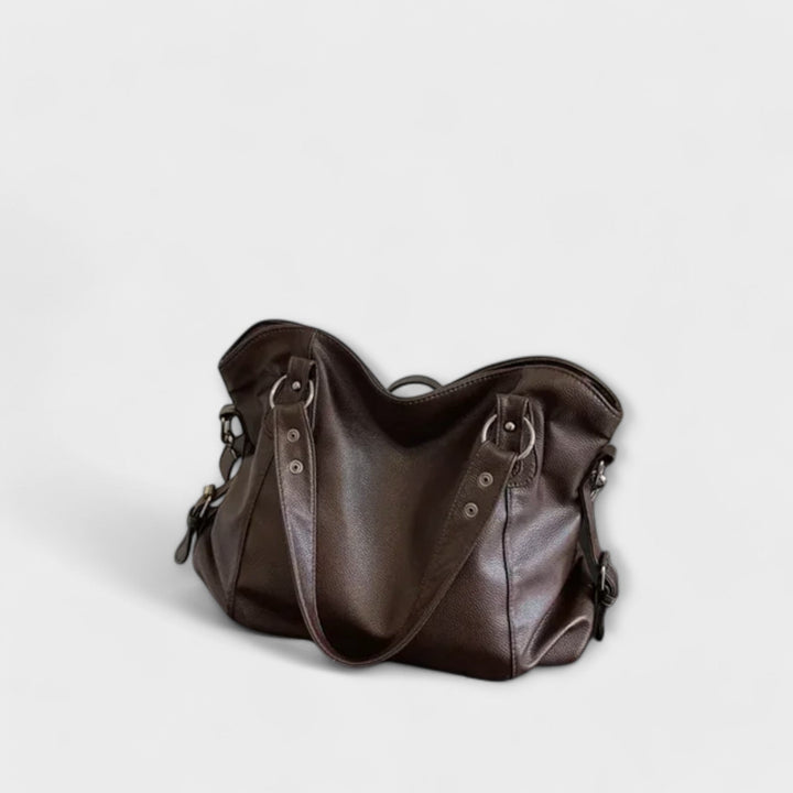 Modern women's hobo shoulder bag, a stylish and versatile handbag for contemporary fashion trends.