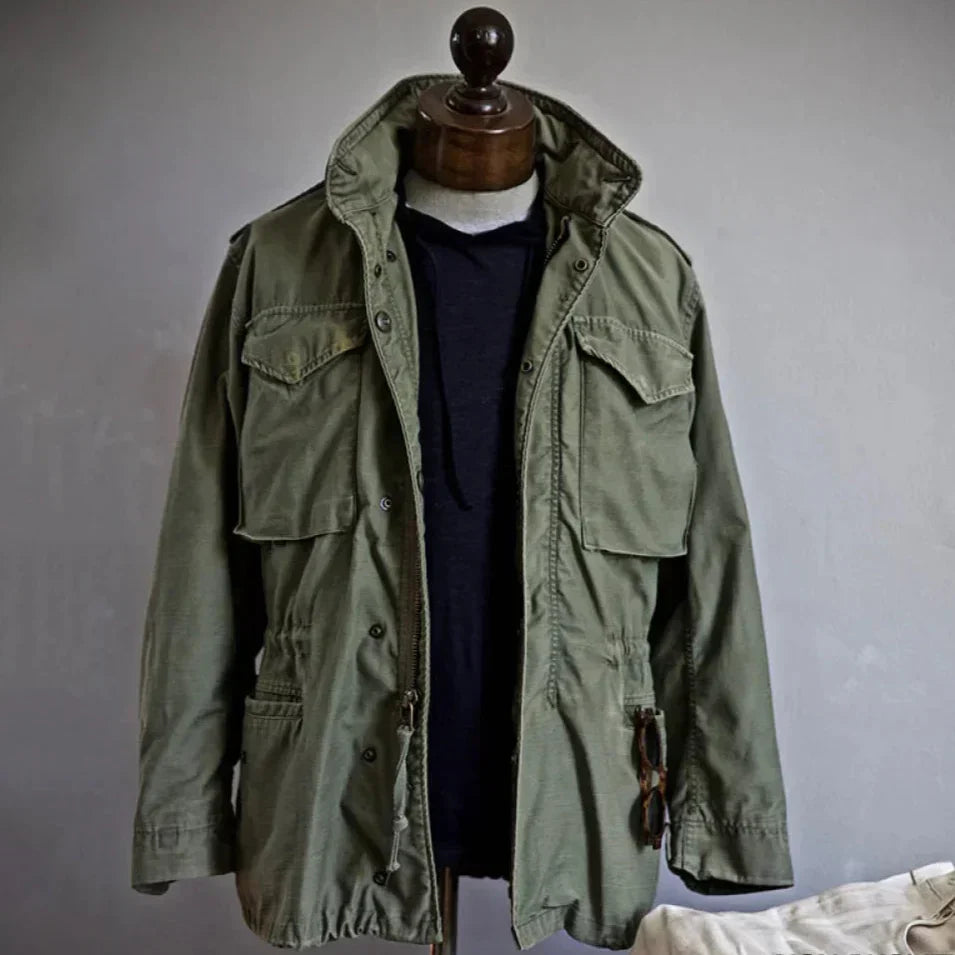 Men's utility field jacket, long sleeve, multi-pocket, perfect outerwear for casual adventure.