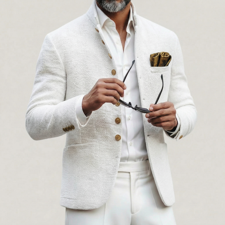 Tailored men's classic single-breasted blazer in a dark hue, ideal for business wear and smart casual fashion.