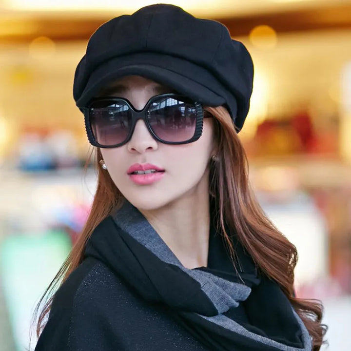 Stylish women's vintage balloon hat, warm cotton design for winter fashion. Comfortable one-size accessory.