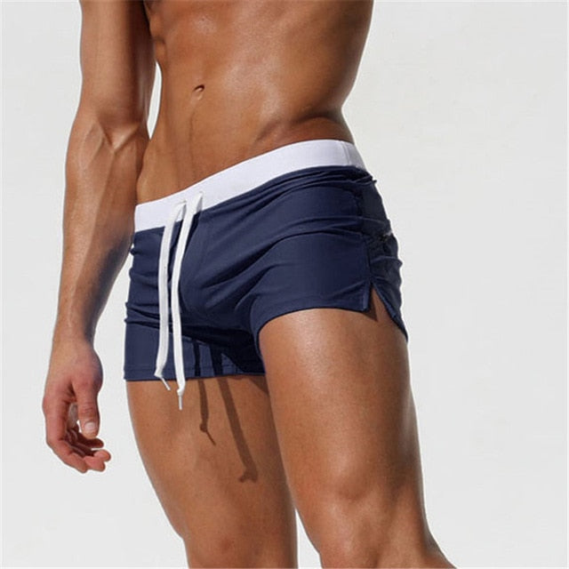 Packed men's vacation shorts: quick-dry, comfort waistband, stylish design for travel.