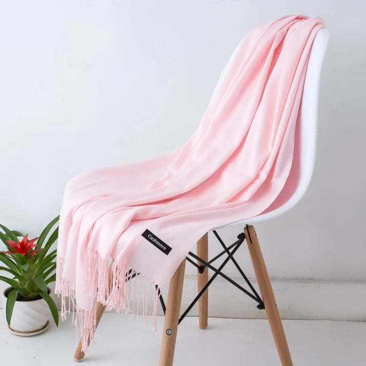 Luxurious women's elegant scarf, warm for fall/winter, classic and soft design.