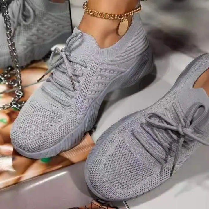 Stylish women's orthopedic sneakers, perfect for everyday wear, offering comfort and support for long walks.