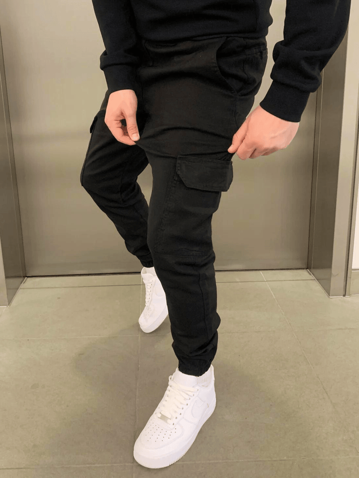 Comfortable men's cargo pants with a sleek tie-waist. Perfect relaxed fit for everyday casual wear.
