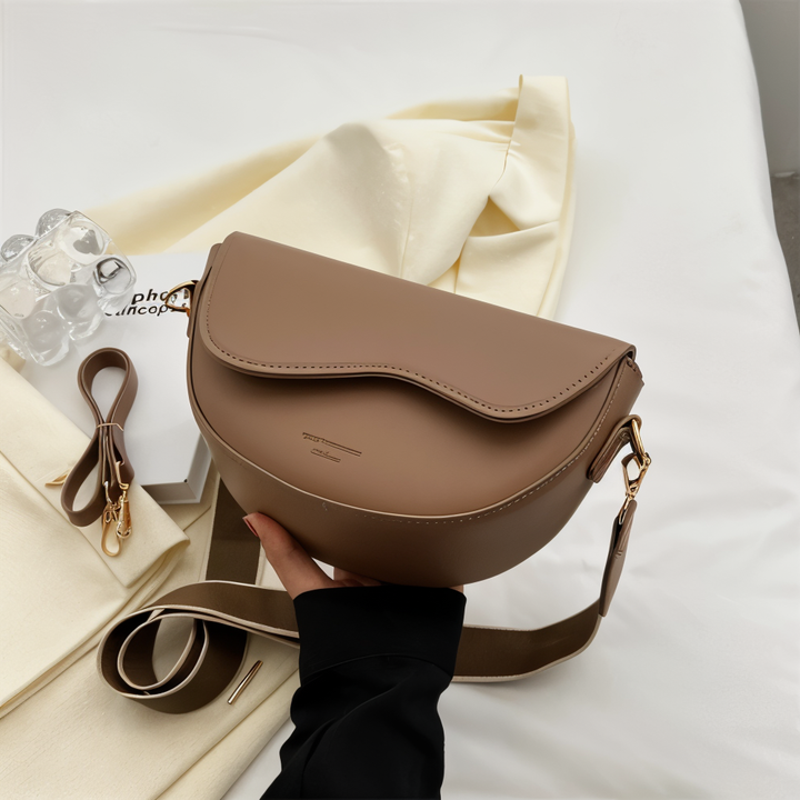Versatile coffee women's crossbody bag, a chic shoulder bag for daily use & fashion accessory.