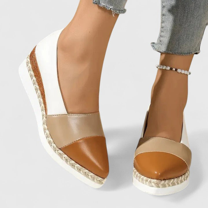 Comfortable women's orthopedic work shoes designed for all-day wear, featuring foot support & stylish design.