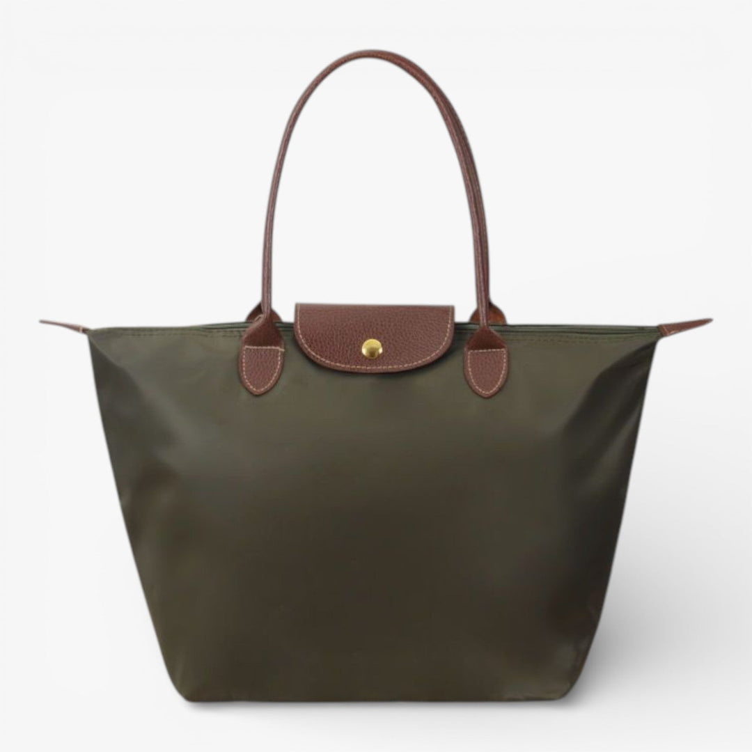 Spacious women's luxury shoulder bag with zip, ideal for everyday use & travel. Organized fashion accessory.