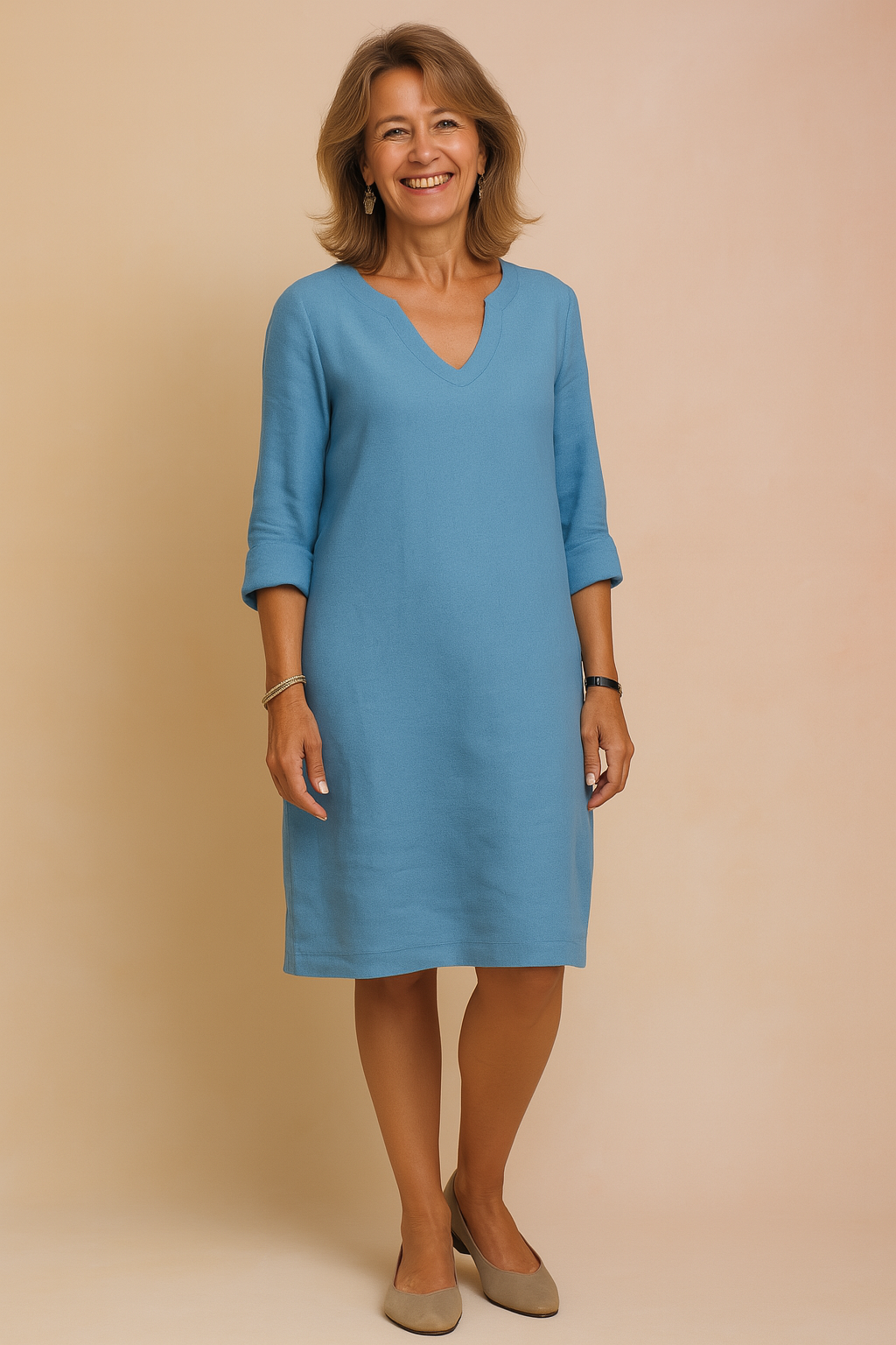 Comfortable women's V-neck shift dress with 3/4 sleeves, relaxed fit for spring and summer daily wear.