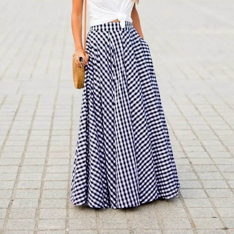 Versatile high-waist maxi skirt for women, an all-season comfortable staple for any wardrobe.