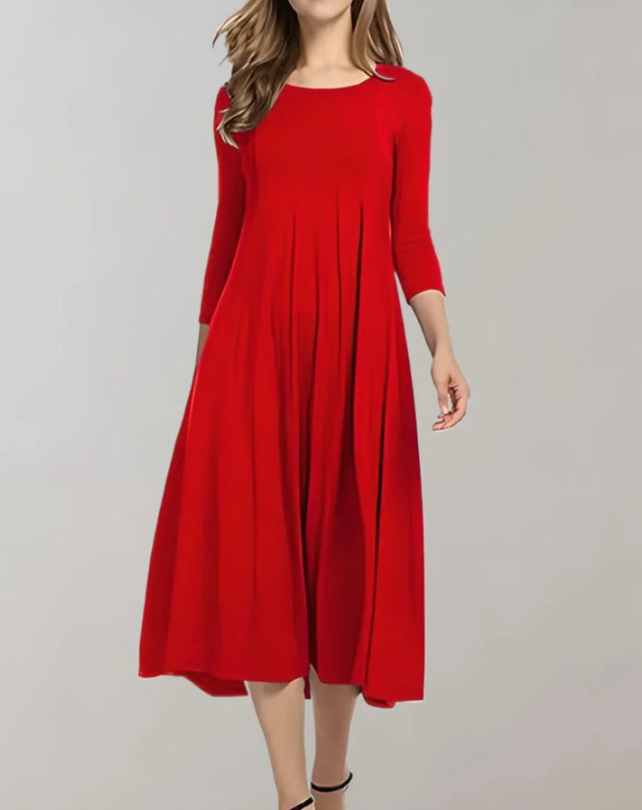 Comfortable women's pleated midi dress. Lightweight & versatile, ideal for casual everyday wear.