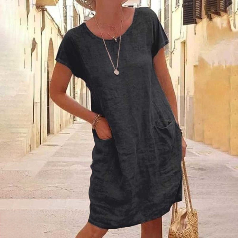 Women's short sleeve casual dress for everyday wear. Comfortable and versatile, perfect for spring and summer.