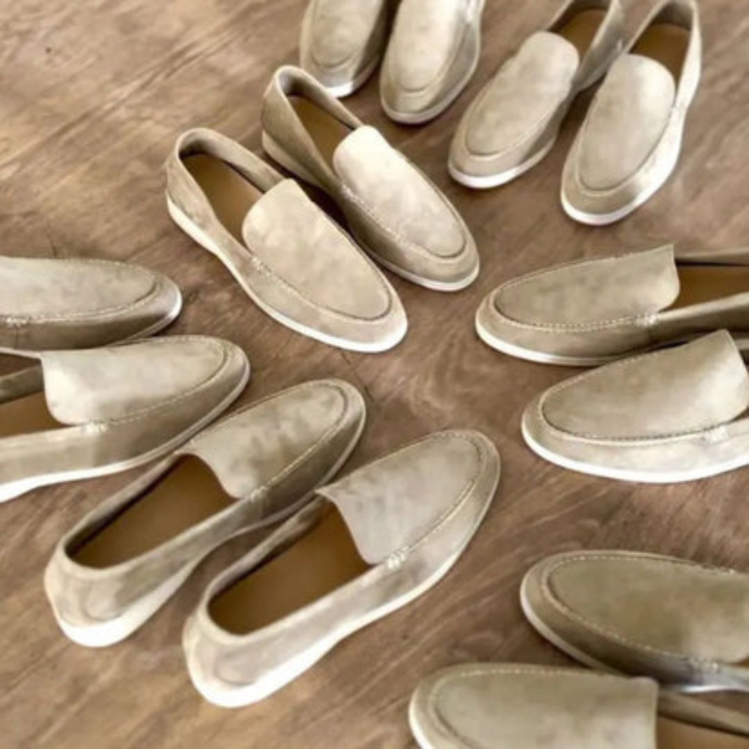 Effortless style with men's navy blue casual loafers, easy slip-on design for daily wear.