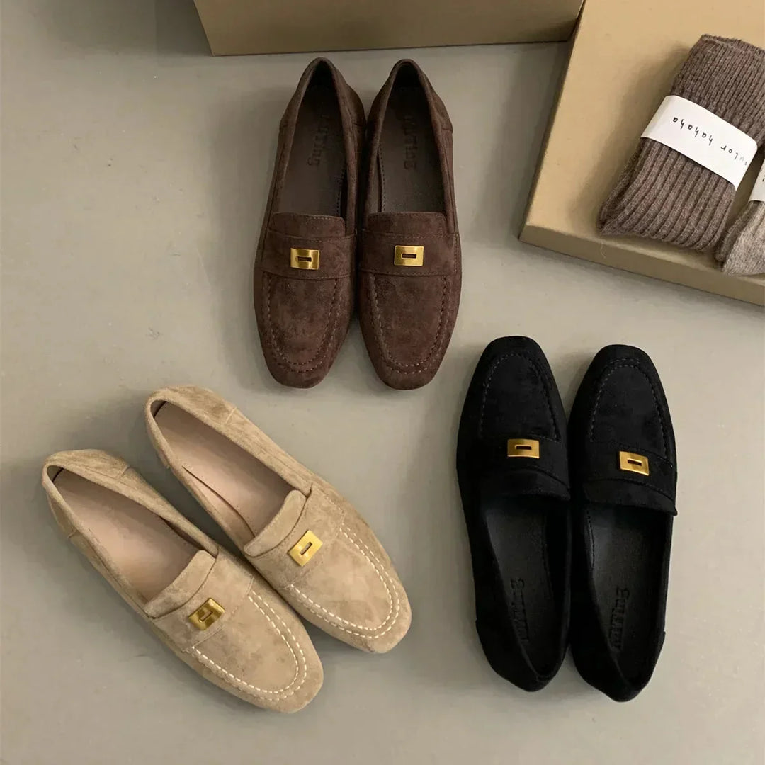 Women's Timeless Comfort Flat Shoes, ideal for everyday wear and casual chic style.