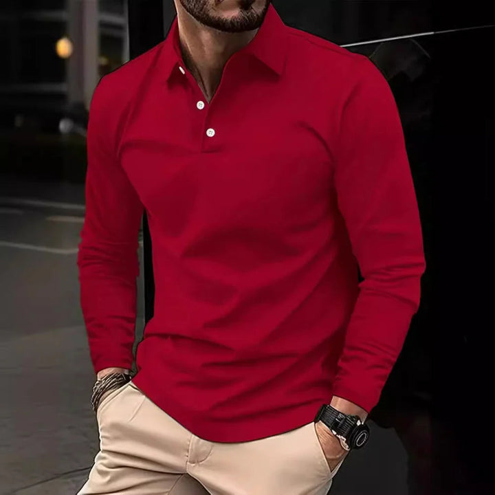 Timeless men's button-up shirt, long sleeve. Ideal for both casual everyday wear and smart formal outfits.