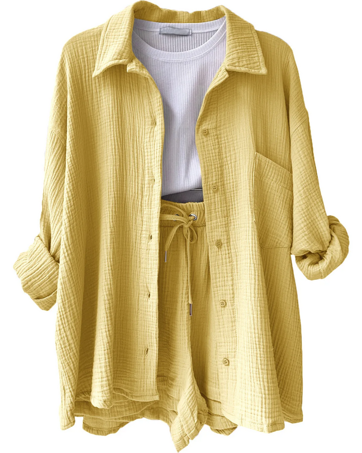 Modern women's fashion set, a lightweight two-piece with relaxed shorts for versatile styling.