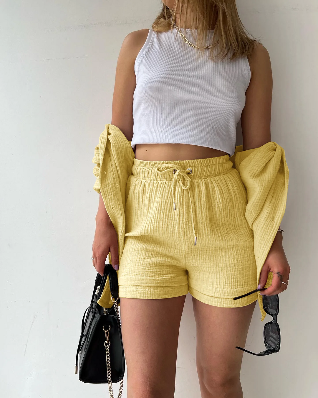 Easy-to-wear women's summer short set, perfect for lounging or a casual outing.