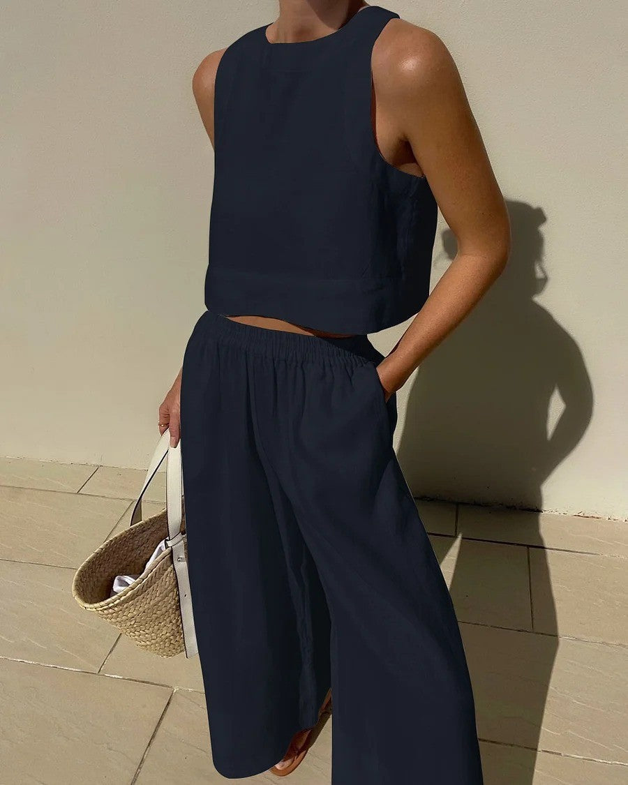 Stylish women's sleeveless top & wide-leg capri pants set. Perfect for summer casual outfits.