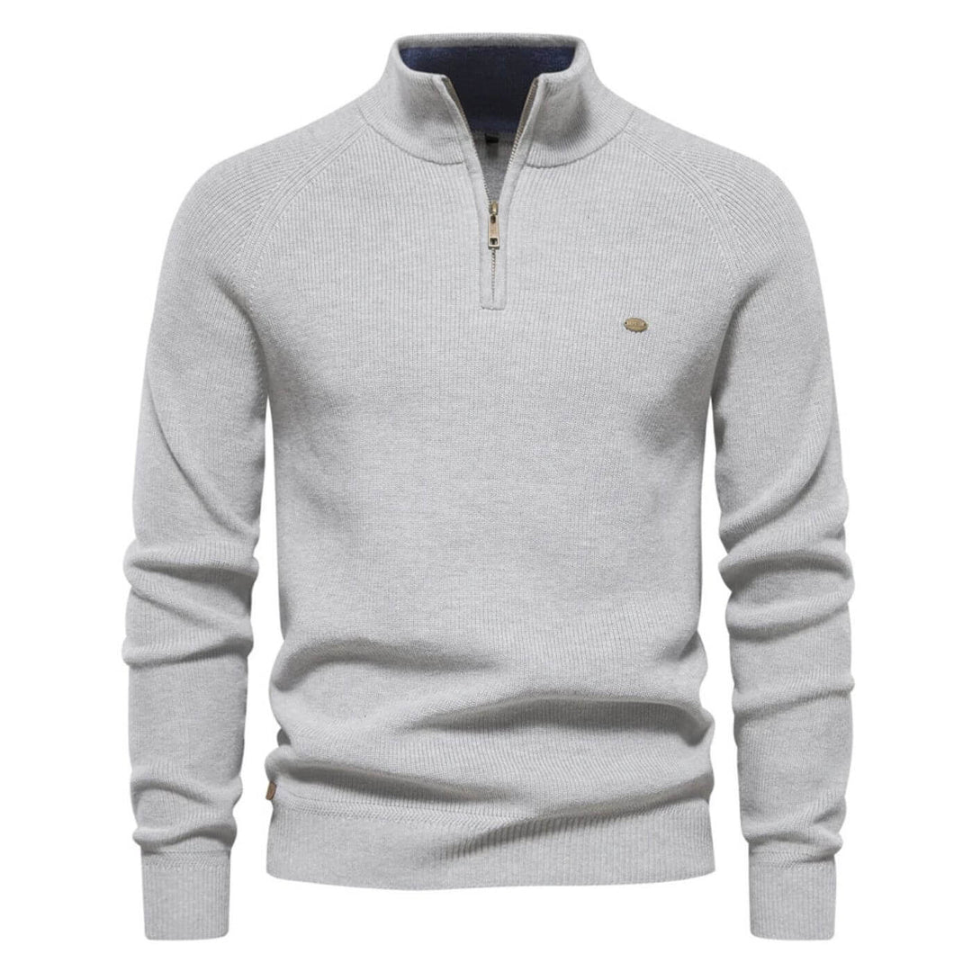 Cozy long sleeve men's sweater, perfect for everyday comfort and versatile styling.