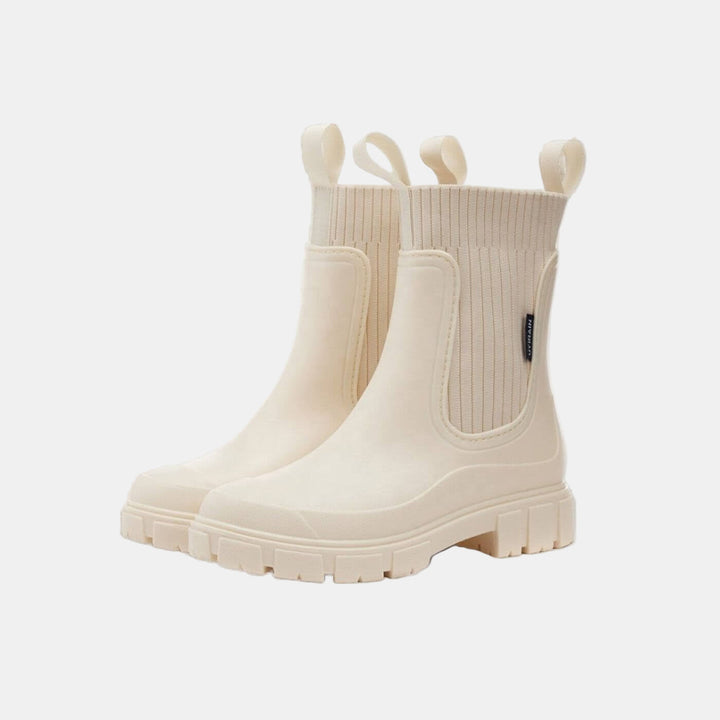 Fashionable women's waterproof boots. Orthopedic comfort, non-slip grip, great for fall & winter walking.
