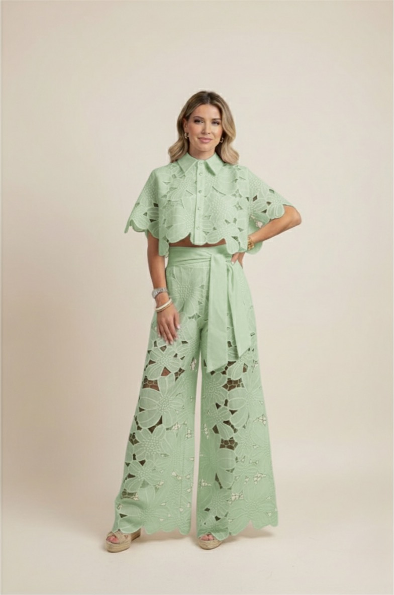 Women's elegant floral embroidered two-piece set, featuring a relaxed top and fashionable wide-leg pants.