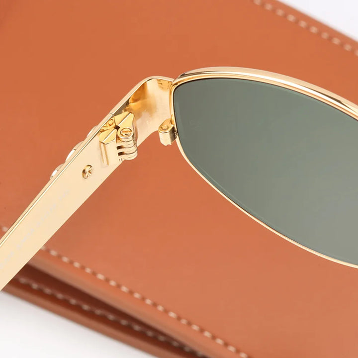 Chic women's oval sunglasses, perfect fashion accessory for stylish UV protection and elegant style.