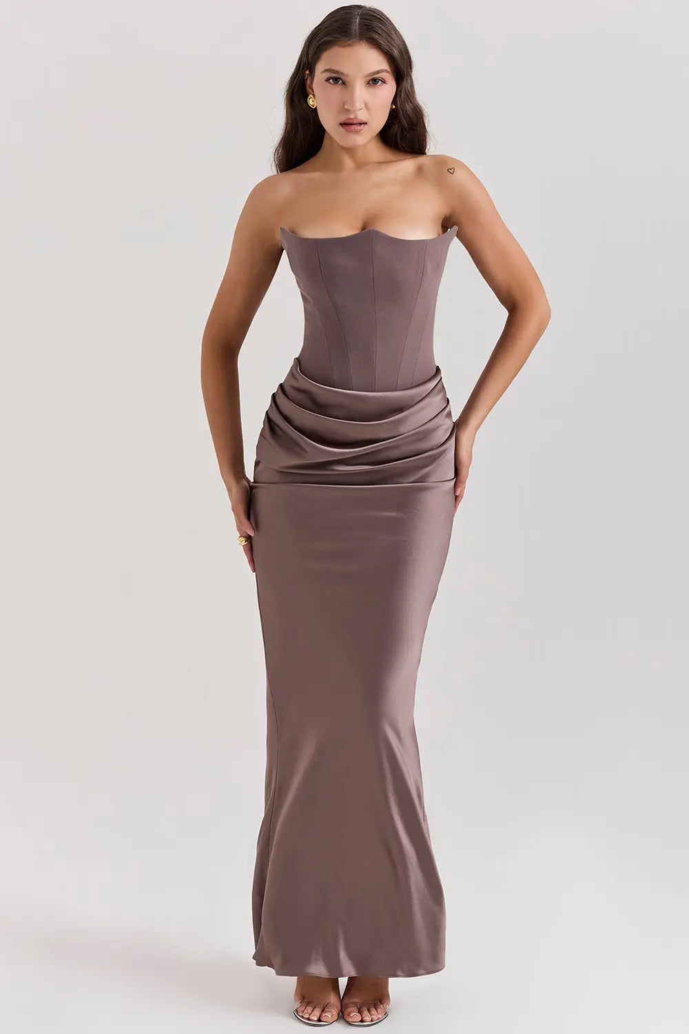 Women's formal strapless maxi dress, an elegant evening corset gown for special nights.