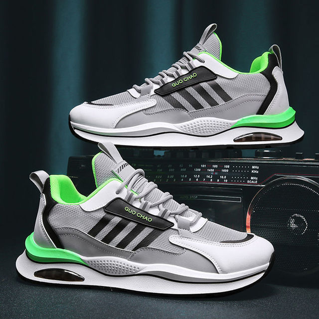 Comfortable men's sport & walking shoes, lightweight design perfect for everyday wear and active leisure. Stylish footwear.
