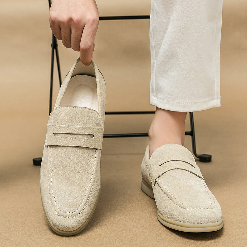 Stylish men's vintage slip-on loafers, perfect for casual or dress wear, ultimate foot comfort.