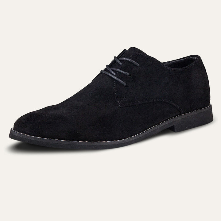 Stylish men's wedding shoes, classic lace-up design for comfort & formal occasions.